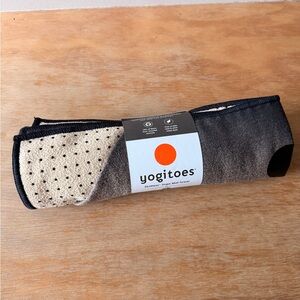 Manduka YogiToes Yoga Mat Towel